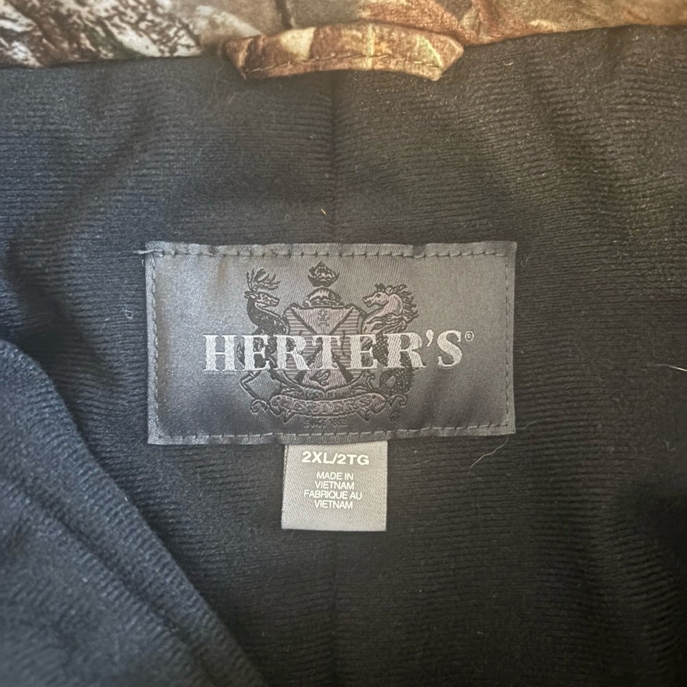 Cabela's Men's Windproof Waterproof Insulated Realtree AP Hunting Parka - XXL - Picture 2 of 8